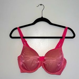 NWOT Victoria's Secret Lined Perfect Coverage Bra
